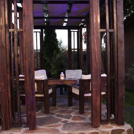 Rixo'S Guesthouse Cîrcea Kültér fotó