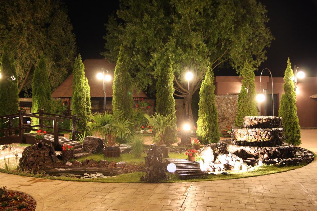 Rixo'S Guesthouse Cîrcea Kültér fotó