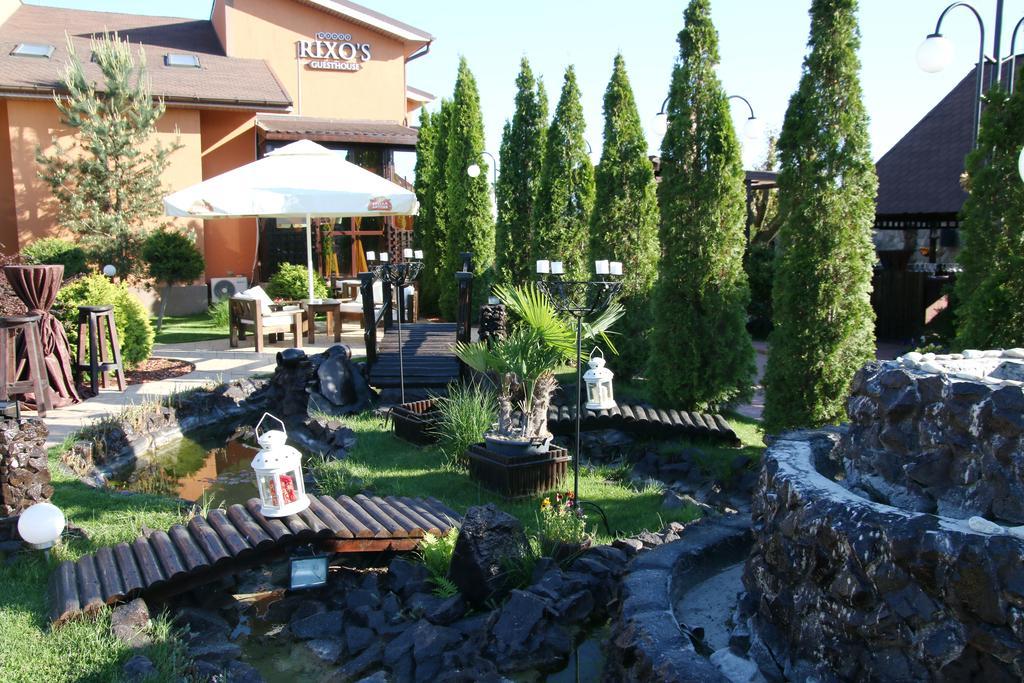 Rixo'S Guesthouse Cîrcea Kültér fotó