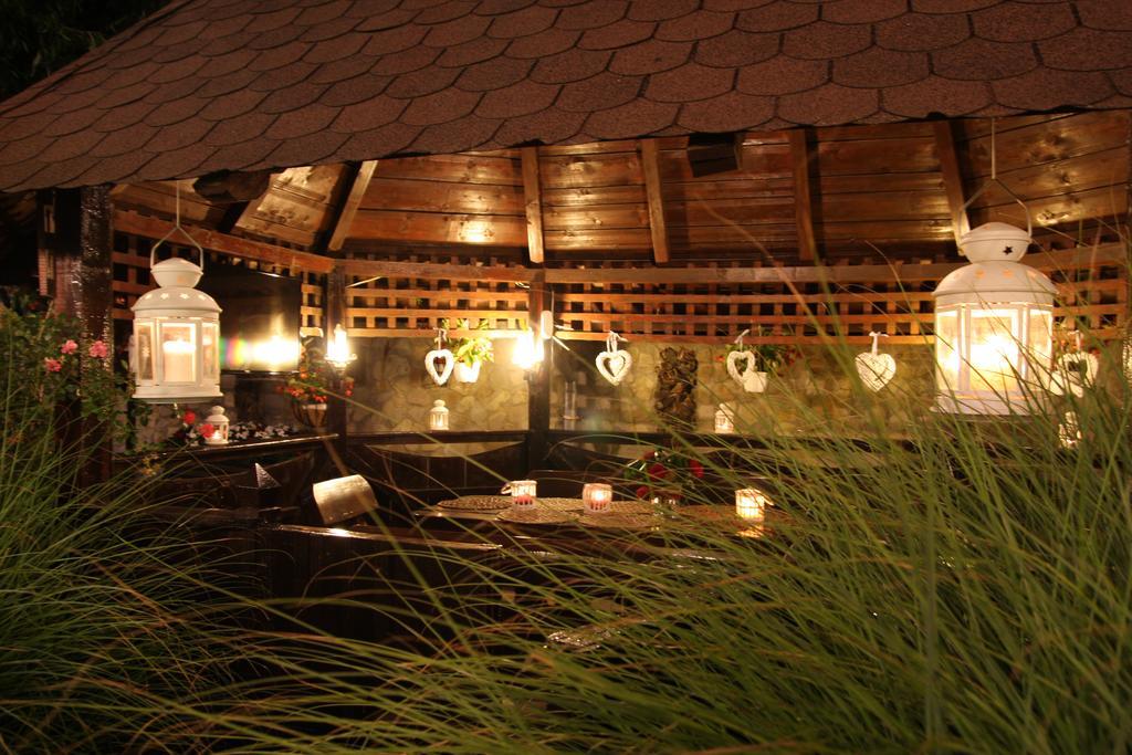 Rixo'S Guesthouse Cîrcea Kültér fotó